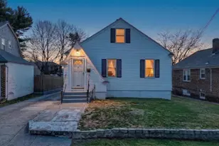 190 Wardlaw Ave, Providence, RI 02908 - Photo 25