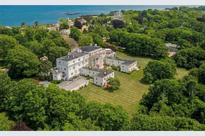 553 Bellevue Avenue #2, Newport, RI 02840 - Photo 5