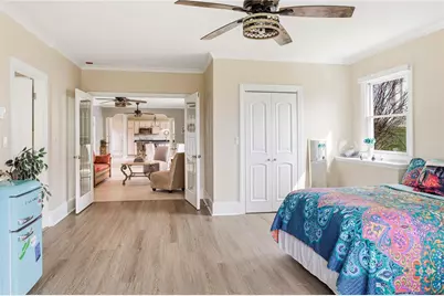 553 Bellevue Avenue #2, Newport, RI 02840 - Photo 15