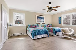 553 Bellevue Ave, Newport, RI 02840 - Photo 17