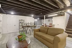 739 E Rd, Tiverton, RI 02878 - Photo 25