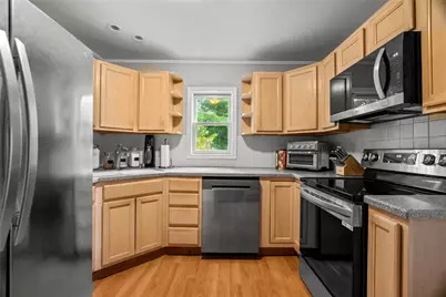 303 New Meadow Road, Barrington, RI 02806 - Photo 11