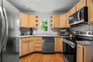 303 New Meadow Rd, Barrington, RI 02806 - Photo 11