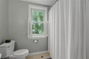 303 New Meadow Rd, Barrington, RI 02806 - Photo 27