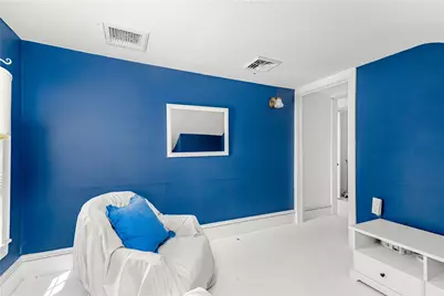 75 Greenwood Avenue, East Providence, RI 02916 - Photo 27