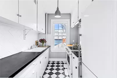 75 Greenwood Avenue, East Providence, RI 02916 - Photo 21