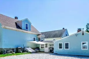 38 Hilltop Ave, Middletown, RI 02842 - Photo 1