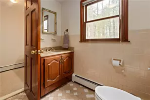 1031 Town Farm Rd, Coventry, RI 02816 - Photo 15