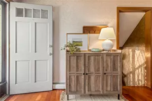 1031 Town Farm Rd, Coventry, RI 02816 - Photo 3