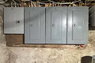 166 Bath St, Providence, RI 02908 - Photo 23