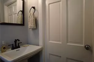 80 Mauran St, Cranston, RI 02910 - Photo 5