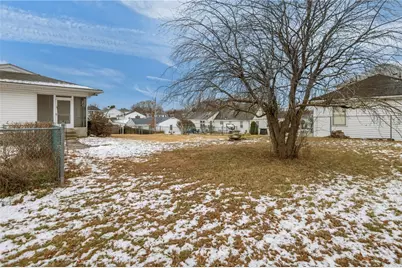 15 Cranberry Street, North Providence, RI 02904 - Photo 9