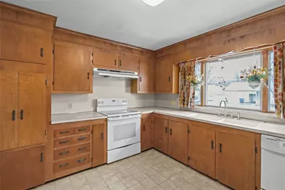 15 Cranberry Street, North Providence, RI 02904 - Photo 15