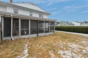 15 Cranberry St, North Providence, RI 02904 - Photo 5