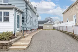 86 Woodward Ave, East Providence, RI 02914 - Photo 33