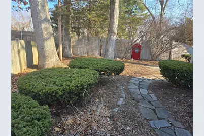 46 Galant Drive, Warwick, RI 02886 - Photo 3