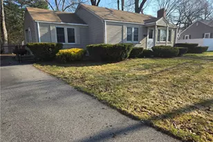 46 Galant Dr, Warwick, RI 02886 - Photo 1