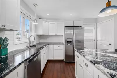 23 Annie Street, Providence, RI 02908 - Photo 15