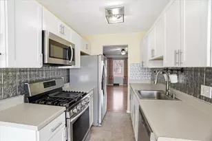 200 Heroux Blvd, Cumberland, RI 02864 - Photo 9