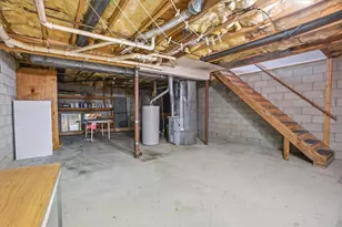 200 Heroux Blvd, Cumberland, RI 02864 - Photo 23