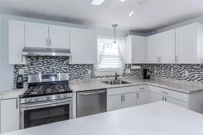 45 Dover Street, Pawtucket, RI 02860 - Photo 3