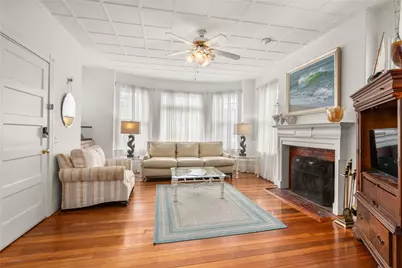 34 Bull Street, Newport, RI 02840 - Photo 19