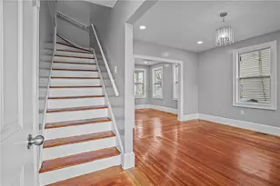 141 Briggs St, Providence, RI 02905 - Photo 17