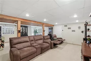 52 Hummingbird Ln, Cranston, RI 02921 - Photo 33