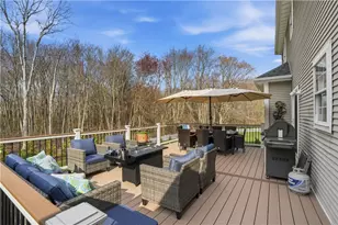 52 Hummingbird Ln, Cranston, RI 02921 - Photo 37