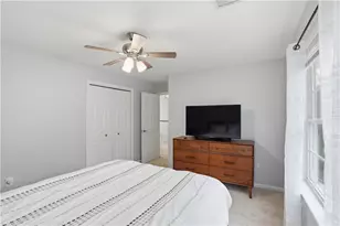 52 Hummingbird Ln, Cranston, RI 02921 - Photo 29
