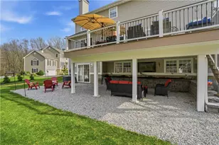 52 Hummingbird Ln, Cranston, RI 02921 - Photo 39