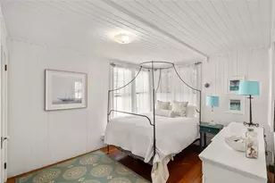 34 Bull St, Newport, RI 02840 - Photo 9