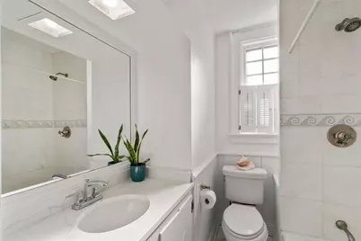 34 Bull Street, Newport, RI 02840 - Photo 11