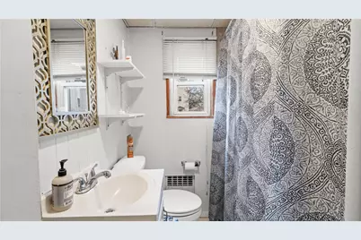 103 Oakland Avenue, Cranston, RI 02910 - Photo 11