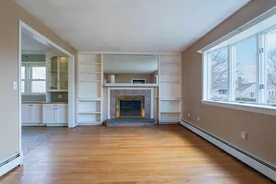 63 Cul De Sac Way, East Providence, RI 02915 - Photo 3