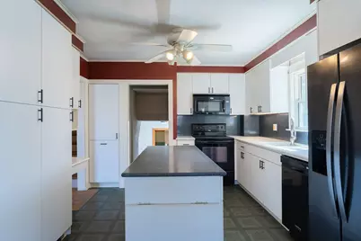 63 Cul De Sac Way, East Providence, RI 02915 - Photo 9