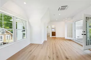 17 E Hills Rd, Westerly, RI 02891 - Photo 23