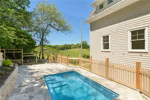 17 E Hills Rd, Westerly, RI 02891 - Photo 7