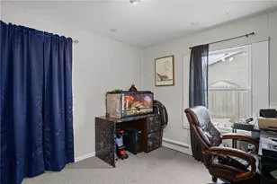 1010 Warwick Ave, Warwick, RI 02888 - Photo 27