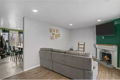 1010 Warwick Avenue, Warwick, RI 02888 - Photo 11