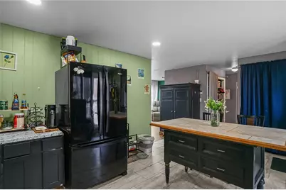 1010 Warwick Avenue, Warwick, RI 02888 - Photo 7