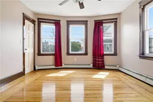 297 Vermont Ave, Providence, RI 02905 - Photo 5