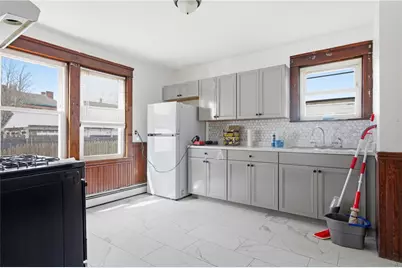 297 Vermont Avenue, Providence, RI 02905 - Photo 7