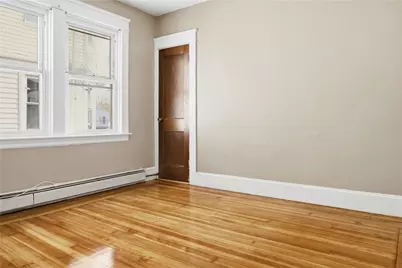 297 Vermont Avenue, Providence, RI 02905 - Photo 9
