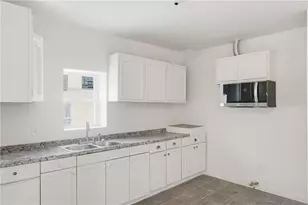 236 Dudley St, Providence, RI 02907 - Photo 11