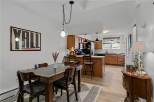 26 West Narragansett Ave, Newport, RI 02840 - Photo 5