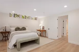 25 Linden Dr, Providence, RI 02906 - Photo 41