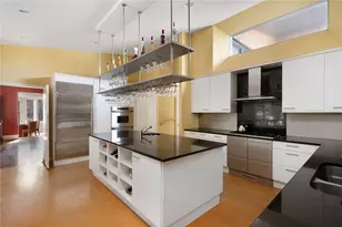 25 Linden Dr, Providence, RI 02906 - Photo 19