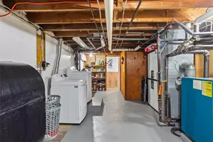 39 Clinton St, Pawtucket, RI 02861 - Photo 35