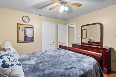 39 Clinton Street, Pawtucket, RI 02861 - Photo 11